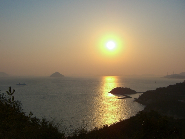 直島